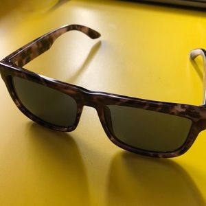 Spy Optics Discord Tortoise